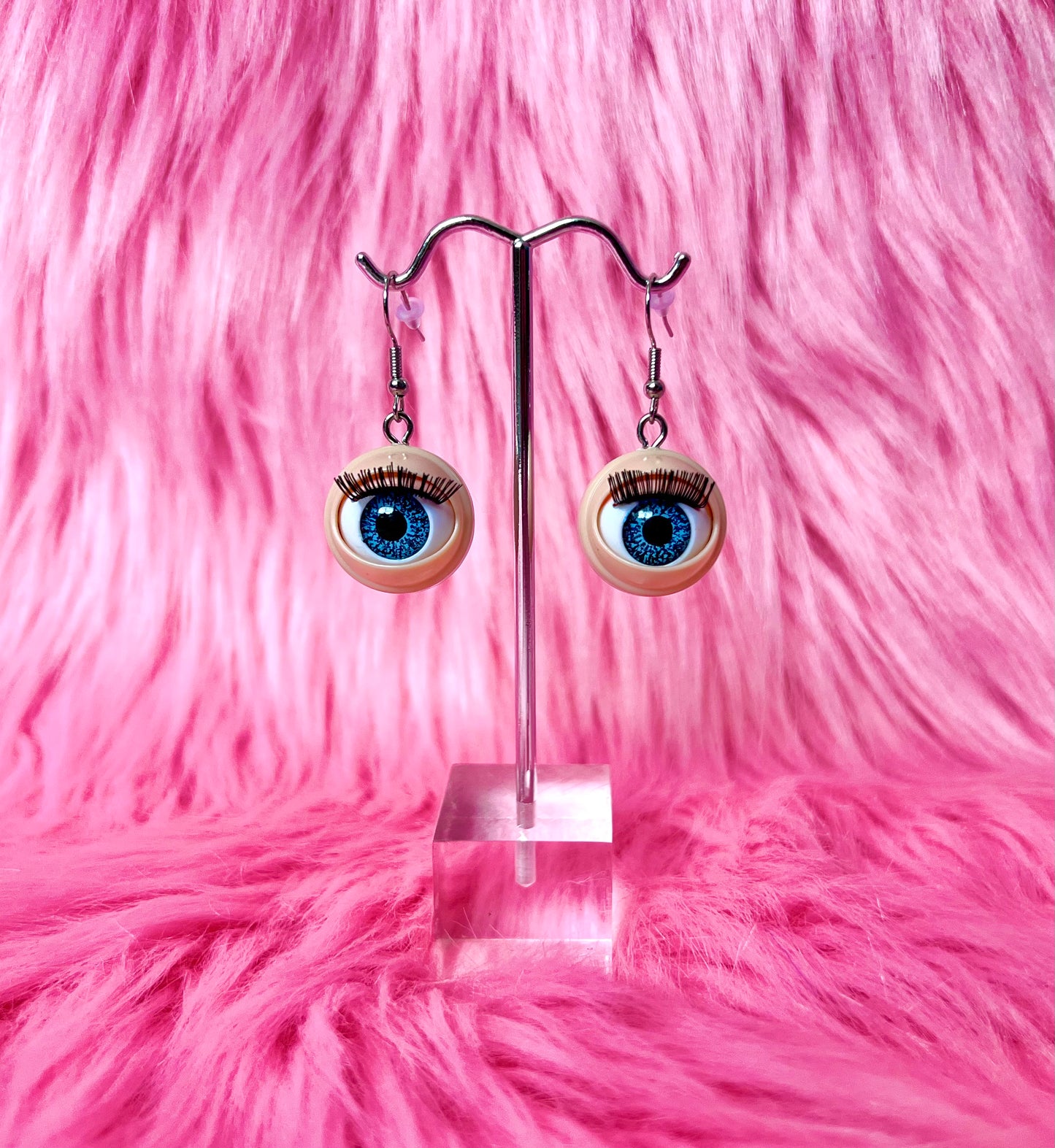 Blinking Doll Eye Earrings